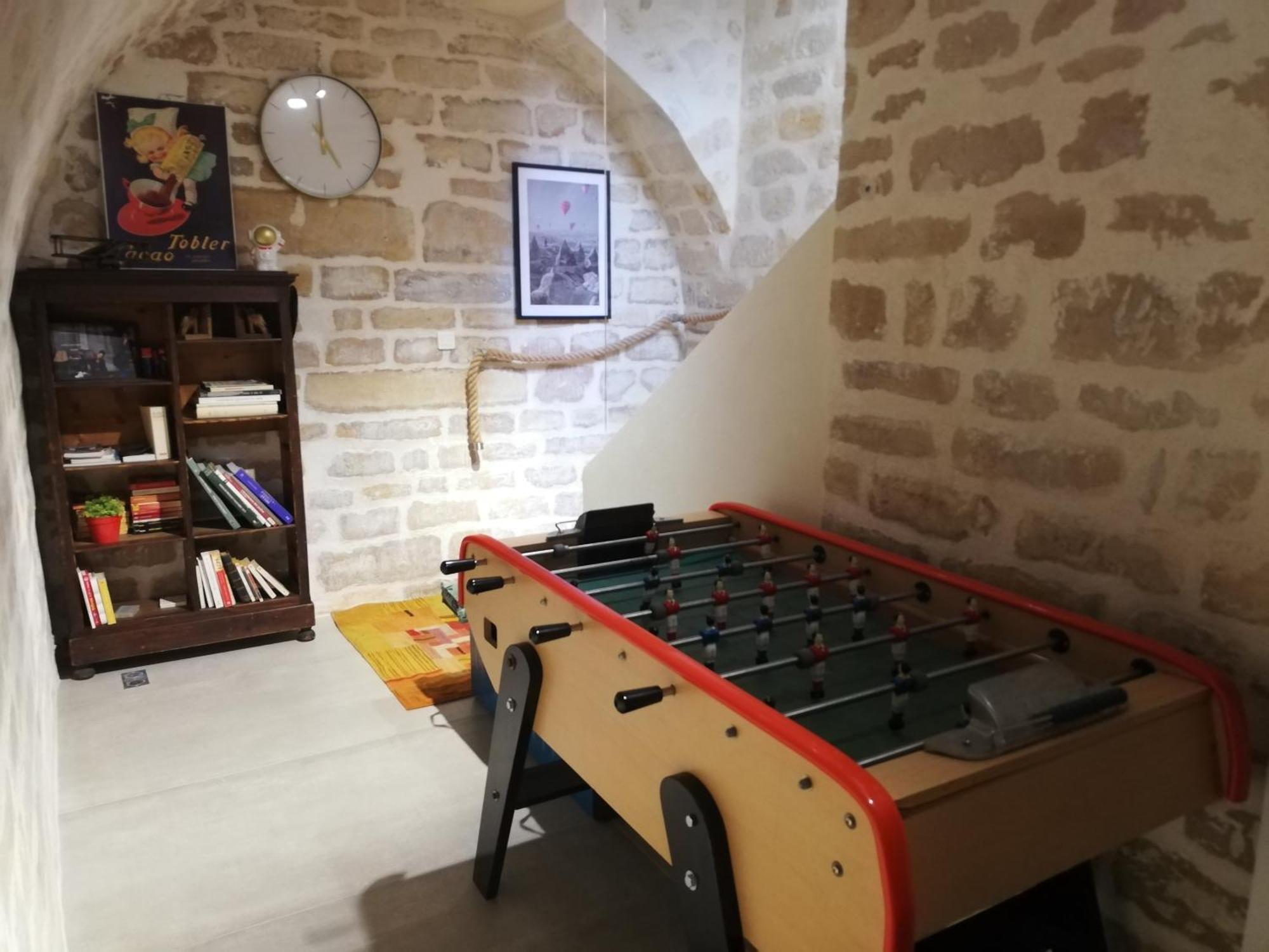 Les Freres Montgolfier - Le Marais - 80 M2 Lägenhet Paris Exteriör bild