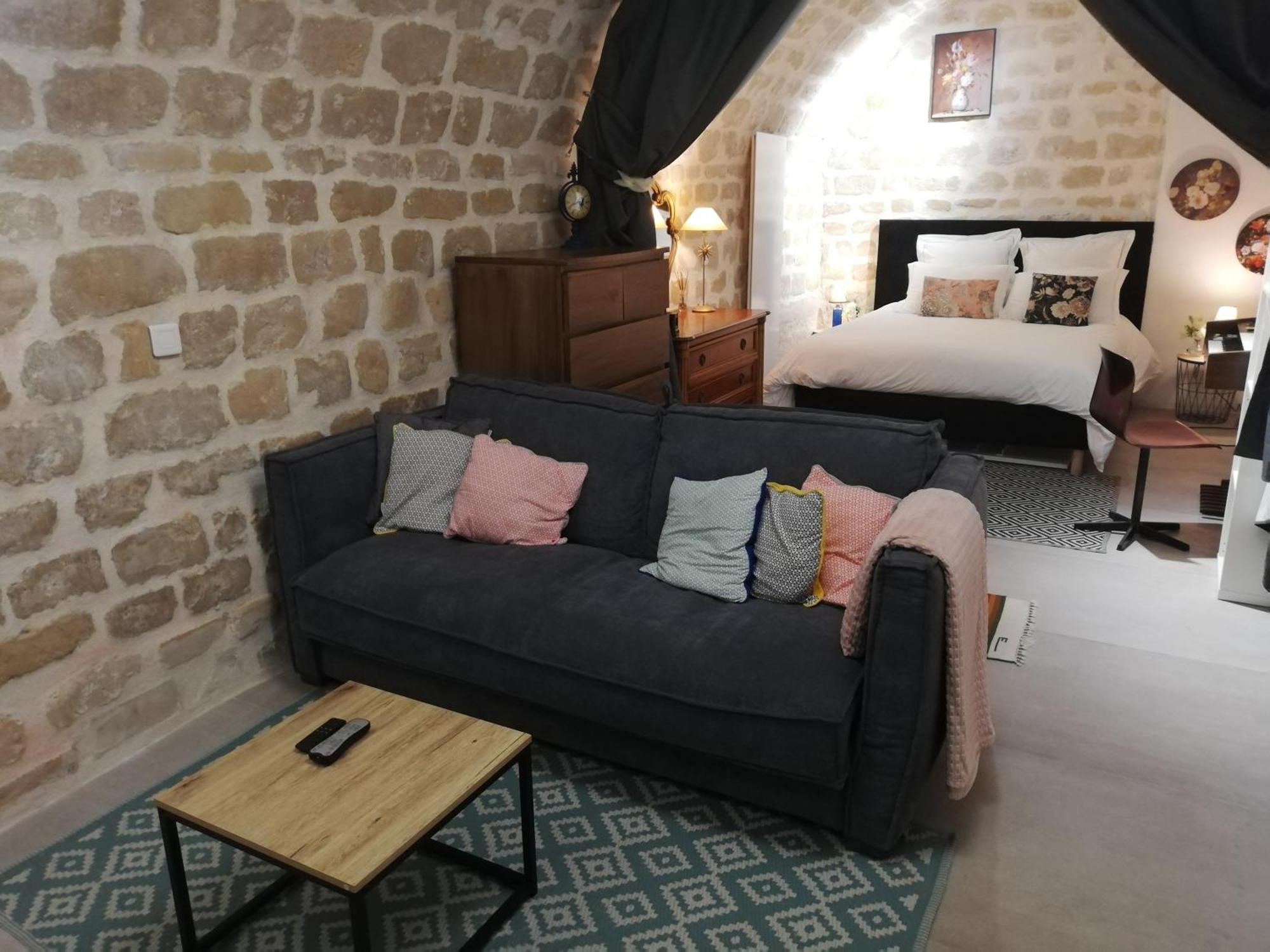 Les Freres Montgolfier - Le Marais - 80 M2 Lägenhet Paris Exteriör bild